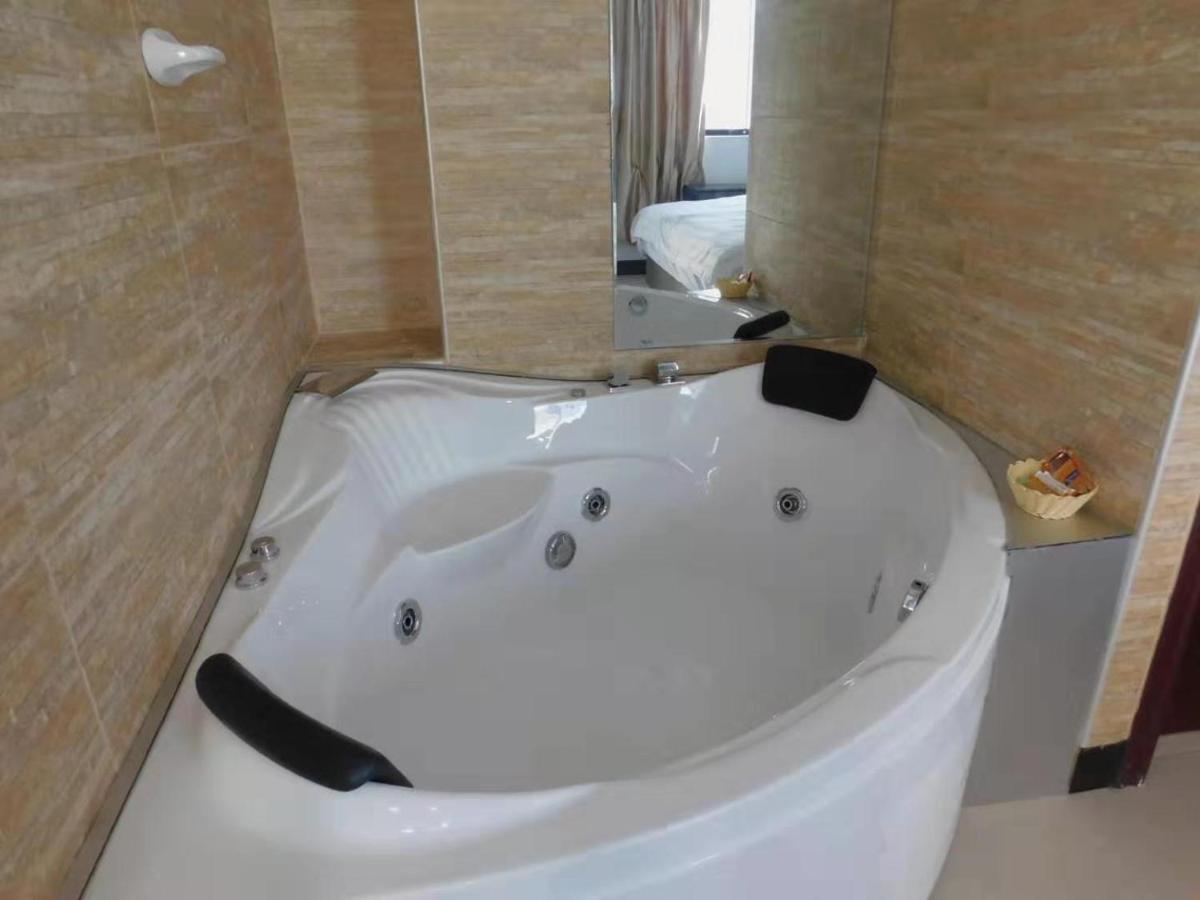 לימה Sunshine Hotel מראה חיצוני תמונה